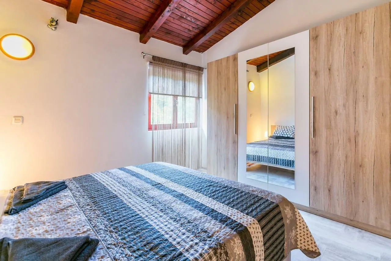 Apartamento Villa Zara Ližnjan